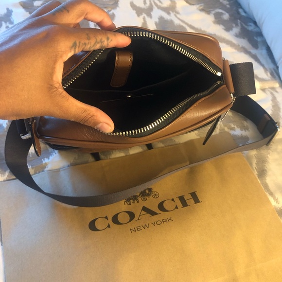 The All Brown “Saddle” COACH bag FOR MEN !!! - Picture 5 of 5